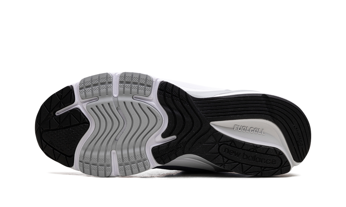 990v6 "Made in USA - Purple" U990PP6