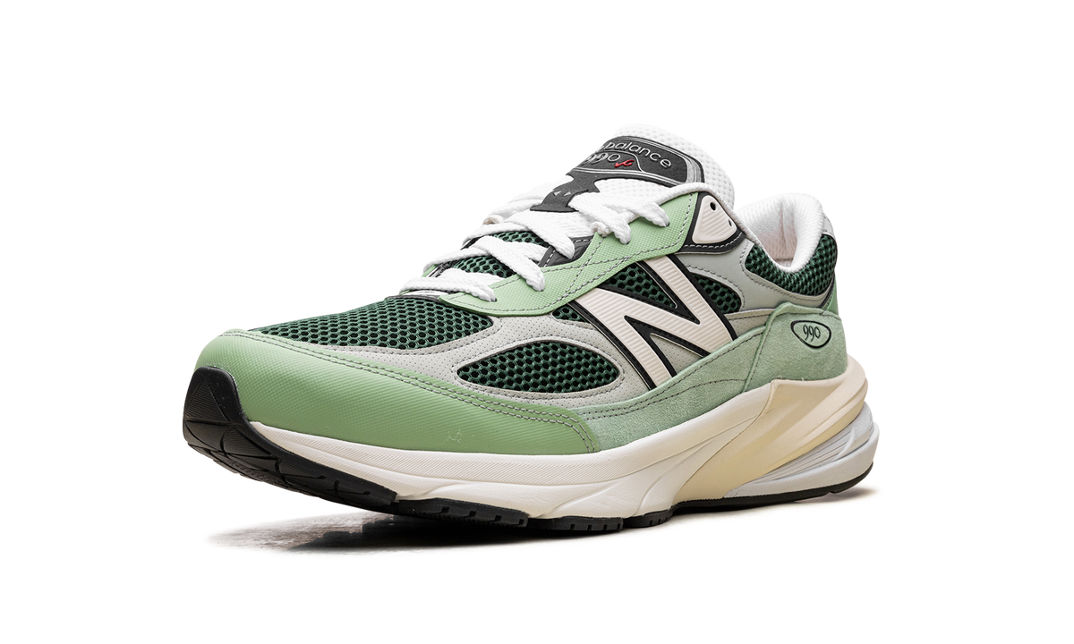 990v6 "Made in USA - Avocado" U990AB6